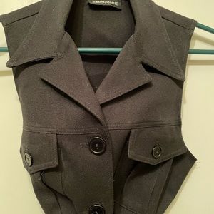 Eminance Short-sleeved vest jacket with tie